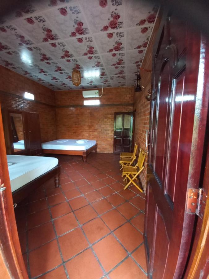 Ngoc Phuong Homestay Виньлонг Экстерьер фото